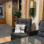 Nyaraló U Podnoza Tatr - Duzy Dom Z Widokiem Na Tatry Blisko Zakopanego